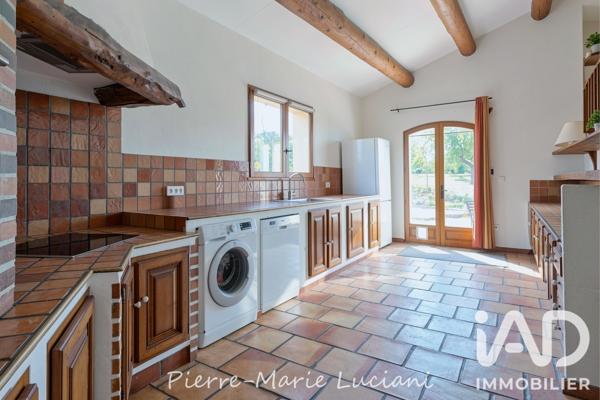 Maison à vendre 12 pièces 350 m² Venelles