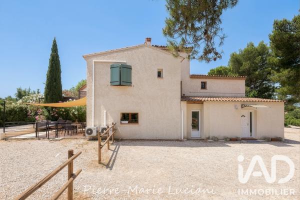 Maison à vendre 12 pièces 350 m² Venelles