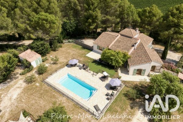 Maison à vendre 12 pièces 350 m² Venelles