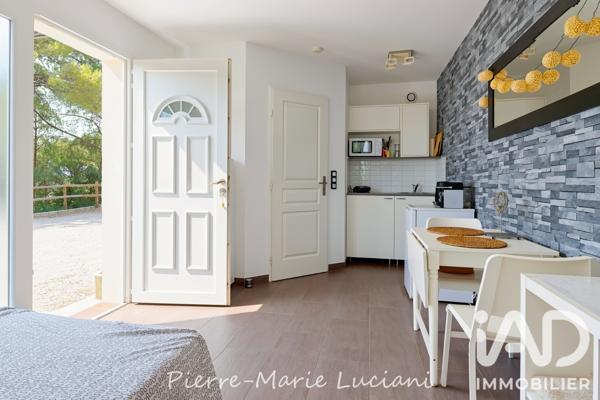 Maison à vendre 12 pièces 350 m² Venelles