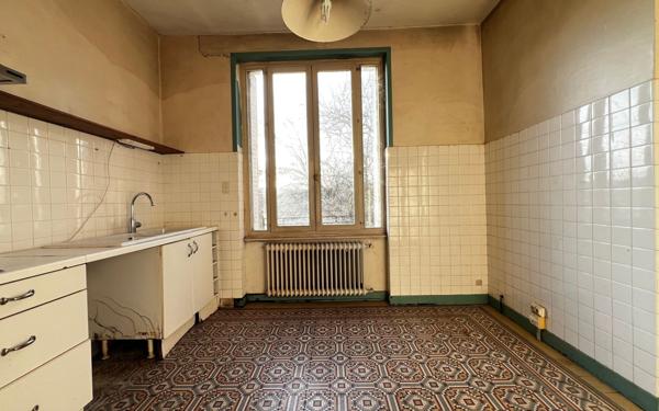 Maison à vendre    7 pièces • 230 m2 Francheville