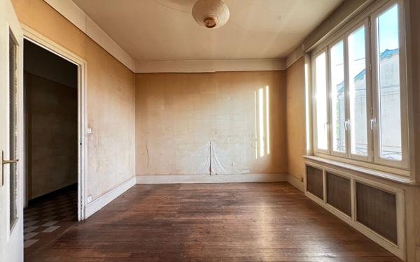 Maison à vendre    7 pièces • 230 m2 Francheville