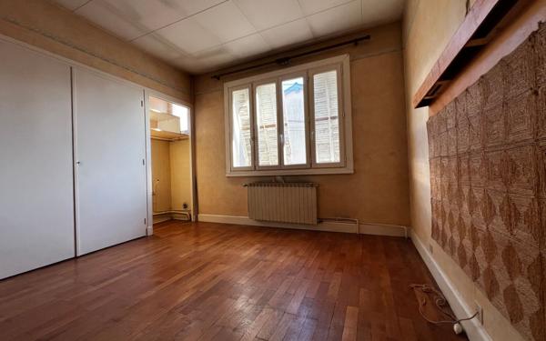 Maison à vendre    7 pièces • 230 m2 Francheville