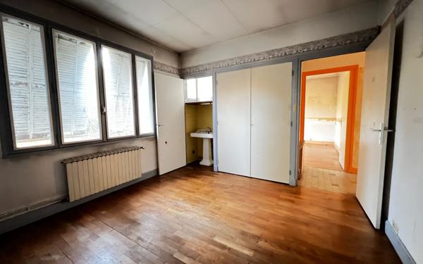 Maison à vendre    7 pièces • 230 m2 Francheville