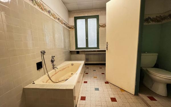 Maison à vendre    7 pièces • 230 m2 Francheville