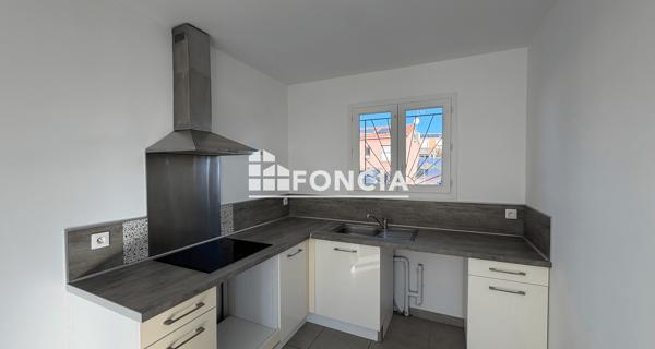 Location Maison 4 pièces 84.7 m² - Abeilhan 34290