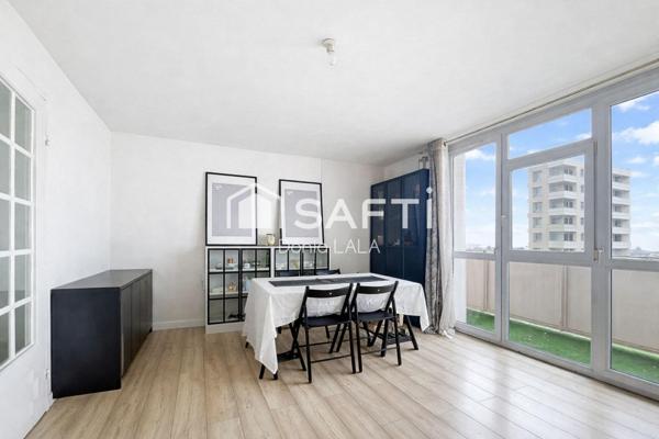 Appartement lumineux avec grand balcon proche métro