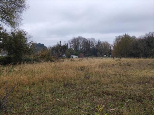 Terrain à Batir à vendre à Abbeville dans la Somme (80100), ref : 686