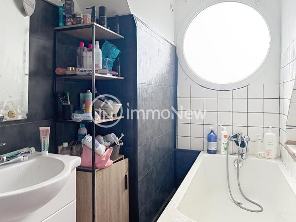 MAISON BOIS 130 M2 AVEC PISCINE SUR TERRAIN 700 M2