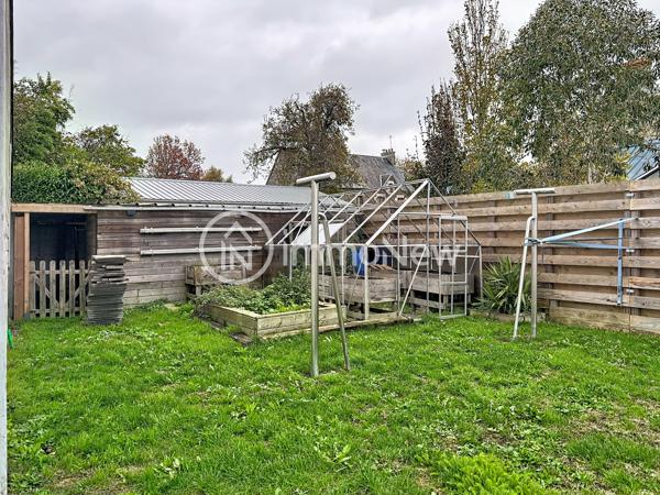 MAISON BOIS 130 M2 AVEC PISCINE SUR TERRAIN 700 M2