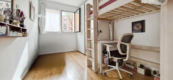 À deux pas du Parc Georges Brassens – Appartement familial traversant de 110 m²