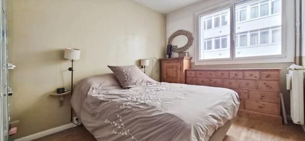 À deux pas du Parc Georges Brassens – Appartement familial traversant de 110 m²