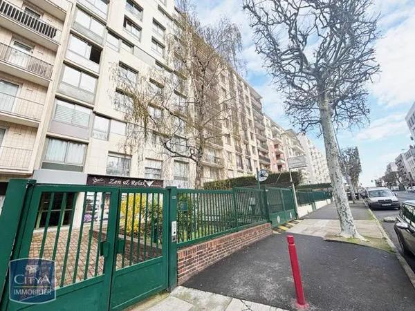 Local commercial à vendre