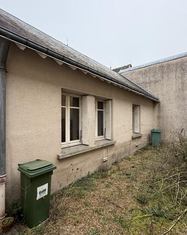 À vendre - Maison individuelle, 2 pièces située à Vallée-de-Ronsard (41800)
