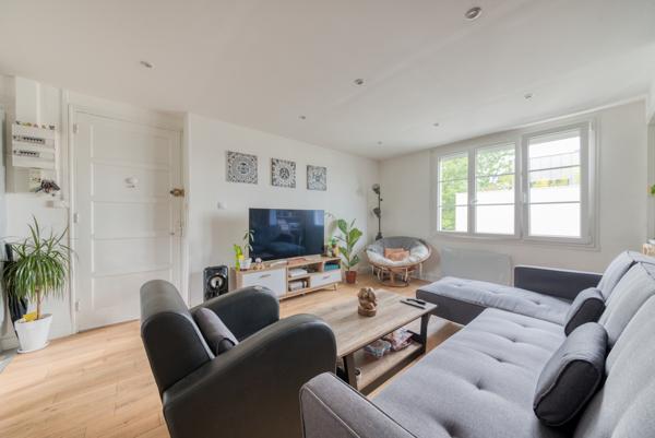 69009 LYON - SAINT-RAMBERT - T3 DE 53M2 VENDU LOUE