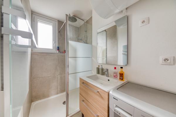 69009 LYON - SAINT-RAMBERT - T3 DE 53M2 VENDU LOUE