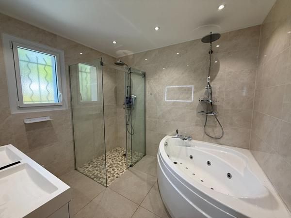 Maison Minzier 5 pièce(s) 117 m2