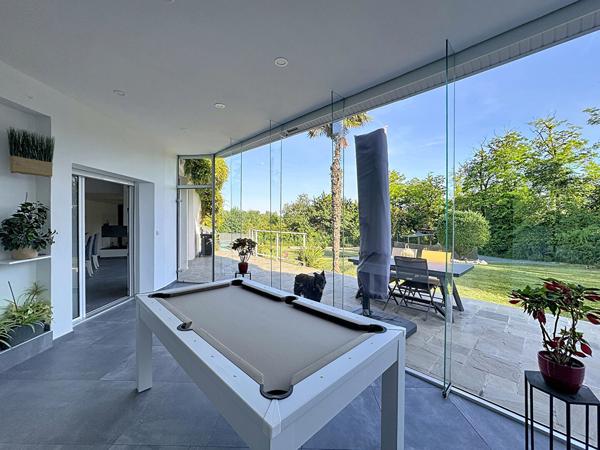 Maison 8 pièces 264 m2