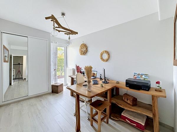 Maison 8 pièces 264 m2