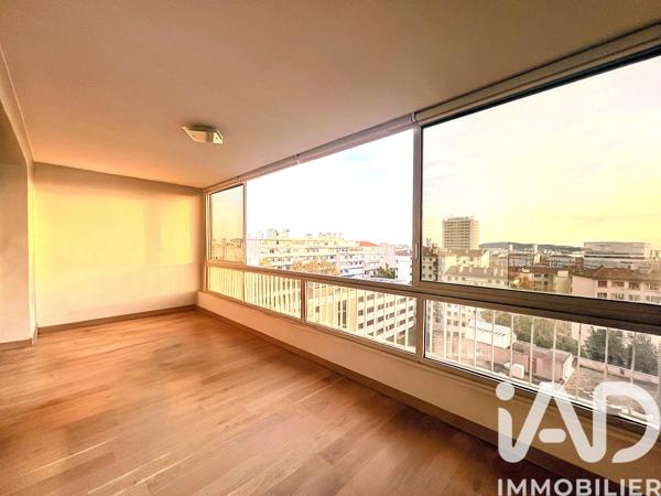 Appartement à vendre 6 pièces 127 m² Toulon