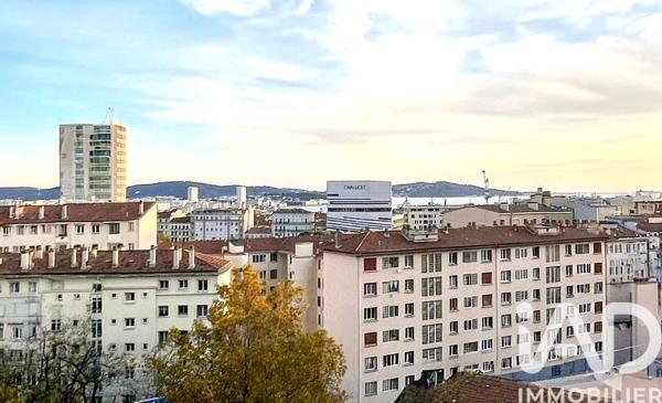 Appartement à vendre 6 pièces 127 m² Toulon