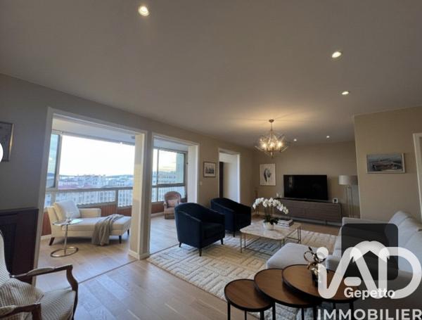 Appartement à vendre 6 pièces 127 m² Toulon