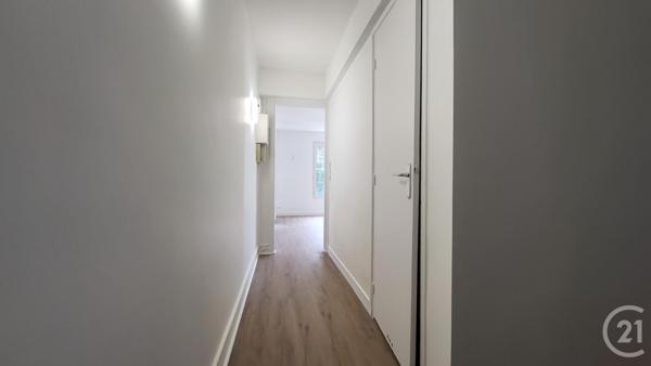 Appartement F4 à vendre  4 pièces - 68 m2 LE RAINCY - 93