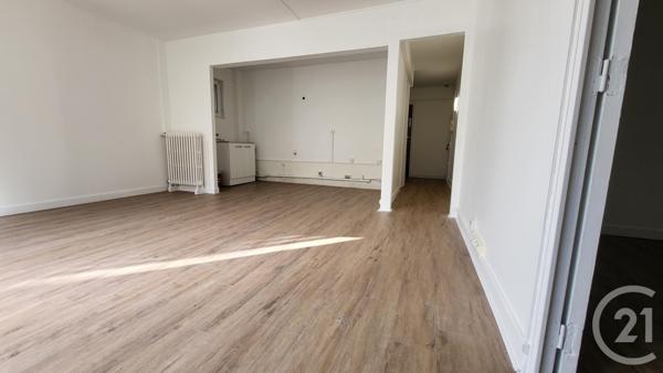 Appartement F4 à vendre  4 pièces - 68 m2 LE RAINCY - 93