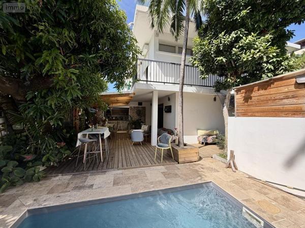 Maison à vendre à Saint-Denis à la Réunion (97400), ref : 97409-299
