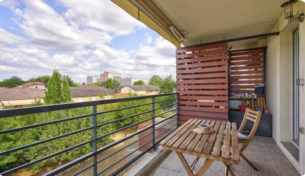 Appartement
         3 pièces
        - 67 m² 208 000 € *