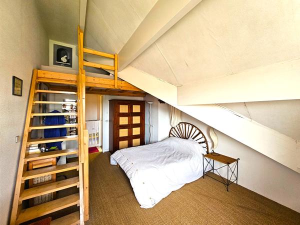 Appartement T2 duplex 39 m² en dernier étage ! , Arcachon