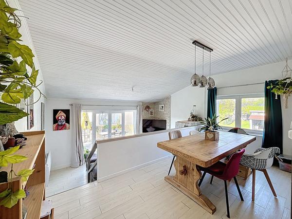 Appartement 3 pièce(s) avec terrasse et places de parking, Meximieux, au calme et dans une petite résidence