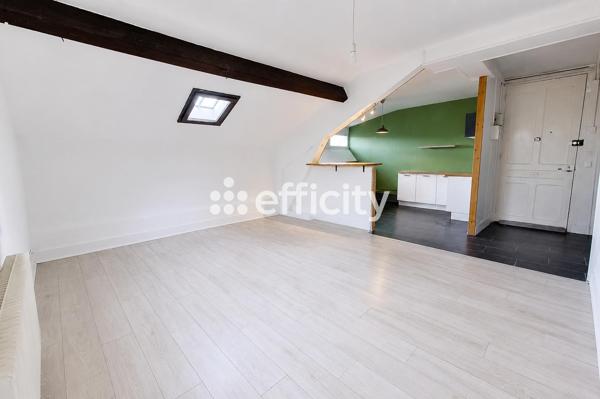 Appartement
         2 pièces
        - 57 m² Exclusivité 155 000 € *