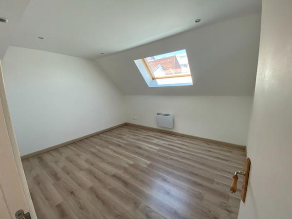 Appartement 5 pièces à vendre en centre-ville de Saint Quentin - Rare sur le marché !