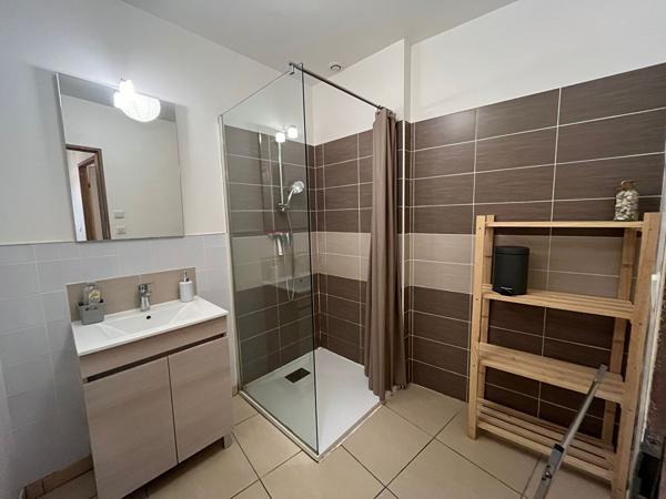 Appartement 3 pièces 77 m2