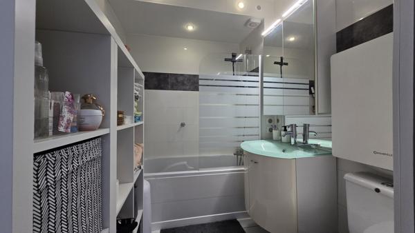Appartement
         3 pièces
        - 59 m² Exclusivité 89 000 € *