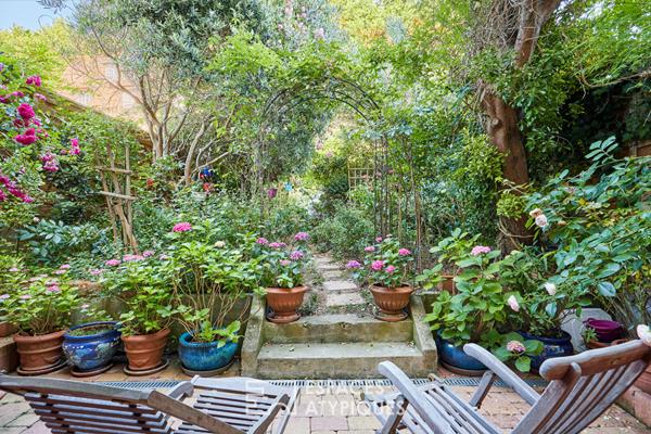 Élégante villa Trouvillaise avec vue panoramique sur la mer