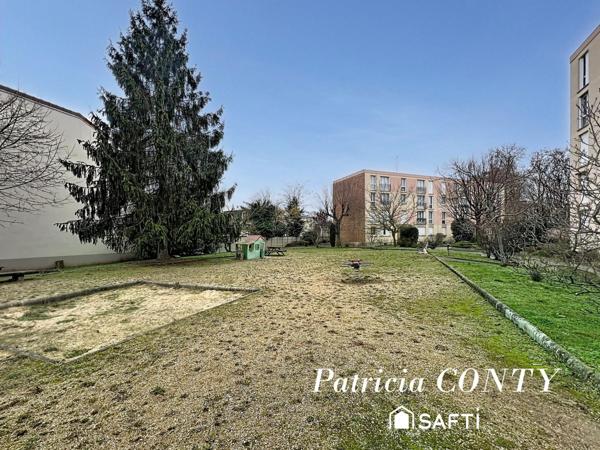 Appartement de 4 pièces lumineux au dernier étage