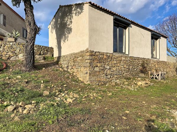 Sari-Solenzara (20145) Maison T2 – Vue mer depuis séjour – Plein sud – Sari-Solenzara