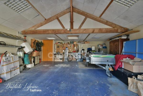 Longère d'exception 8 pièces – 203 m² habitables avec jardin et piscine proche Angers