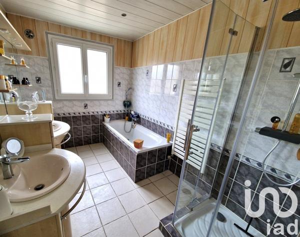 Appartement à vendre 5 pièces 122 m² Chelles