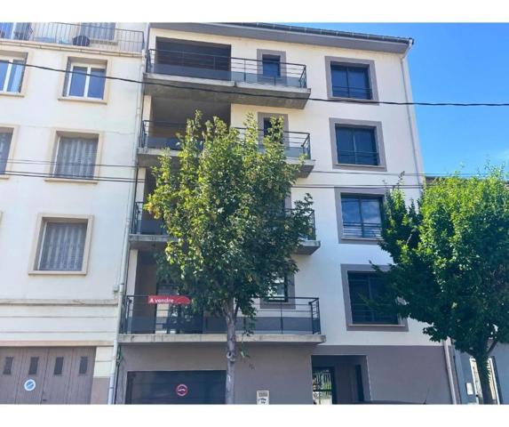 Appartement T3 lumineux secteur République