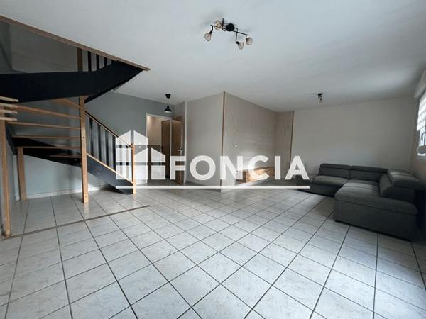 Location Maison 4 pièces 83 m² - 11 CHEMIN DE VERMELLE Harnes 62440