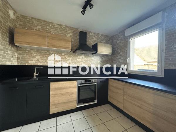 Location Maison 4 pièces 83 m² - 11 CHEMIN DE VERMELLE Harnes 62440