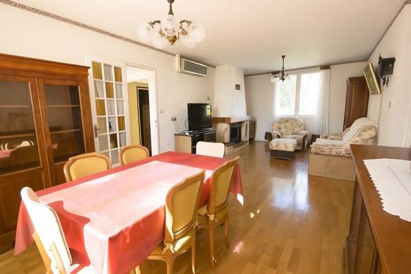 Maison à vendre |  Saint-Seurin-sur-l'Isle |  3 pièces | 74 m²