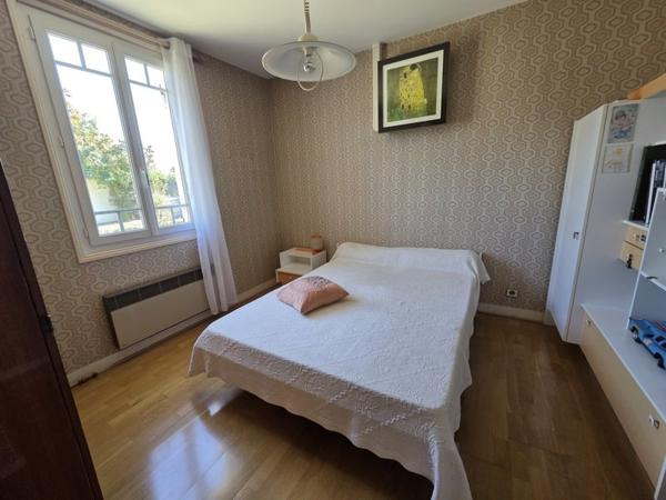 Maison à vendre |  Saint-Seurin-sur-l'Isle |  3 pièces | 74 m²