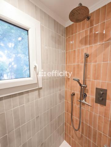 Maison 5 pièces - 82 m²