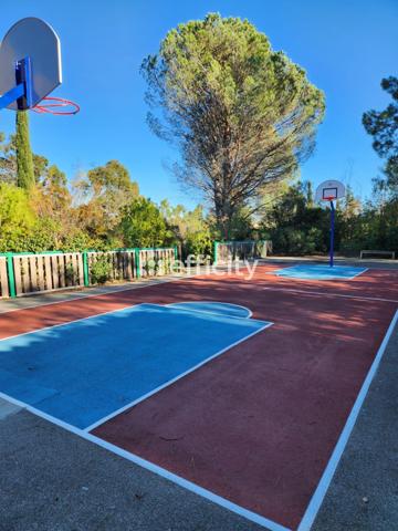 Maison 5 pièces - 82 m²