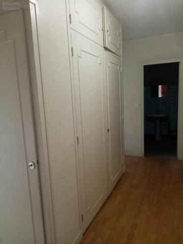 Fonds et/ou murs commerciaux à louer à Laval en Mayenne (53000), ref : 53079-L384