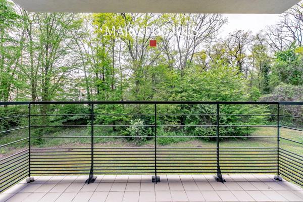 Chantilly appartement récent 2 chambres balcon